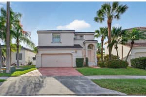 1392 Nw 159th Ln Pembroke Pines, FL 33028 - MLS#A11899355