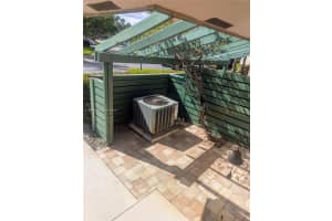 448 Lakeview Dr 2 Weston, FL 33326 - MLS#A11899362