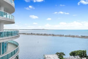 2127 Brickell Ave 2005, Miami