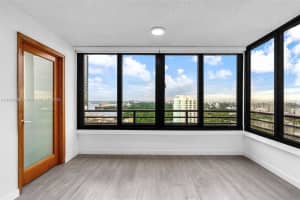 2333 Brickell Ave Ph208 Miami, FL 33129 - MLS#A11899385