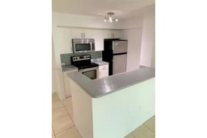 620 Sw 111th Ave 104 Pembroke Pines, FL 33025 - MLS#A11899398