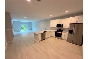 10387 Port Everglades 1 Port Charlotte, FL 33981 - MLS#A11899414