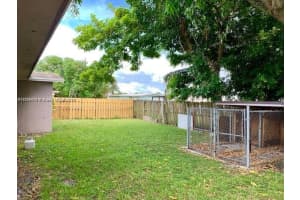 6720 Nw 28th St Sunrise, FL 33313 - MLS#A11899432