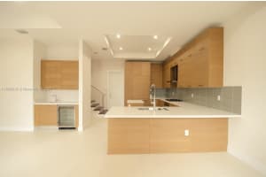 8436 Nw 51st Ter . Doral, FL 33166 - MLS#A11899438