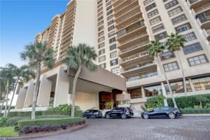 1800 Ne 114th St 607, Miami