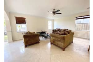 11350 Nw 82nd Ter Doral, FL 33178 - MLS#A11899450