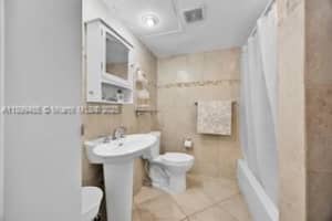 6709 N Kendall Dr 219 Pinecrest, FL 33156 - MLS#A11899455
