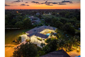 13751 Pine Meadow Ct Davie, FL 33325 - MLS#A11899458