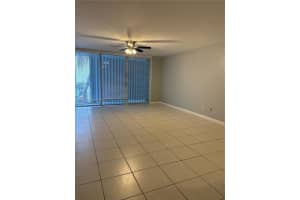 16531 Ne 35th Ave 202 North Miami Beach, FL 33160 - MLS#A11899467