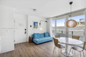 6080 Collins Ave 302 Miami Beach, FL 33140 - MLS#A11899510