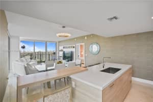 16385 Biscayne Blvd 2901 +2 Parking North Miami Beach, FL 33160 - MLS#A11899549