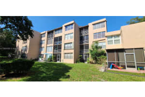 9410 Live Oak Pl 109, Davie