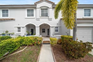 16829 Sw 1st Mnr Pembroke Pines, FL 33027 - MLS#A11899593