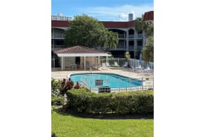 581 Blue Heron Dr 208-b Hallandale Beach, FL 33009 - MLS#A11899615