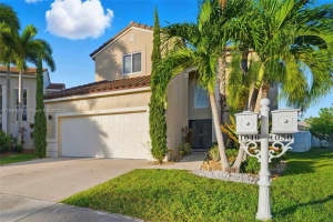 1049 Thistle Creek Ct 1049 Weston, FL 33327 - MLS#A11899624