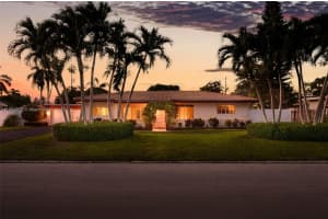 435 Ne 36th St Boca Raton, FL 33431 - MLS#A11899625