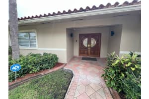 15121 Garvock Pl Miami Lakes, FL 33016 - MLS#A11899634