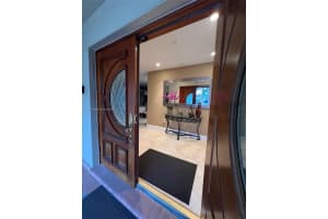 15121 Garvock Pl Miami Lakes, FL 33016 - MLS#A11899634