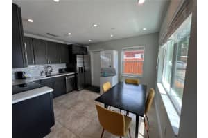 3911 Sw 51st St 2 Dania Beach, FL 33312 - MLS#A11899640