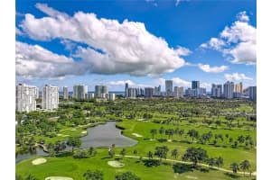 20301 W Country Club Dr 2428, Aventura