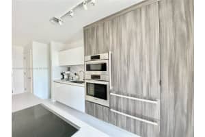 851 Ne 1st Ave 2802 Miami, FL 33132 - MLS#A11899667
