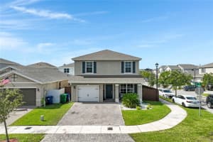 572 Ne 6th Pl Florida City, FL 33034 - MLS#A11899688