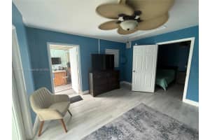 1708 S Saint Lucie Ct Fort Pierce, FL 34949 - MLS#A11899761