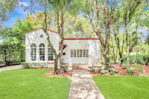 517 Minorca Ave., Coral Gables