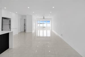 2700 Ne 135th St 12 North Miami, FL 33181 - MLS#A11899763