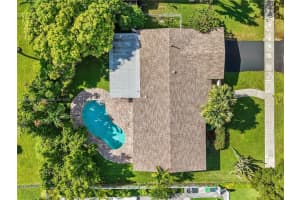 7435 Sw 146th Ct, Miami