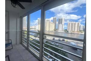 100 Golden Isles Dr 406 Hallandale Beach, FL 33009 - MLS#A11899791