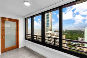 2333 Brickell Ave Ph208, Miami
