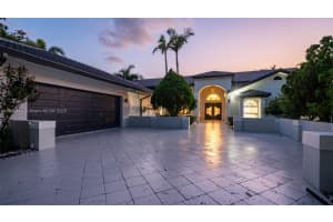 1361 Nw 116th Ave Plantation, FL 33323 - MLS#A11899812