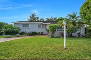 7910 Sw 17th St Miami, FL 33155 - MLS#A11899896