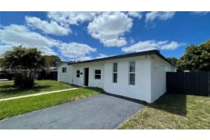 6407 Sw 5th St Pembroke Pines, FL 33023 - MLS#A11899911
