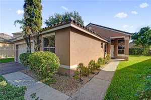 658 Stanton Dr Weston, FL 33326 - MLS#A11899912