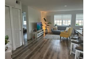 365 Sw 86th Ave 204 Pembroke Pines, FL 33025 - MLS#A11899913