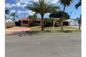 1901 Sw 90th Ave, Miami