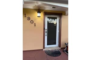 1901 Sw 90th Ave Miami, FL 33165 - MLS#A11899927