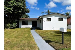 275 Ne 173rd St, North Miami Beach