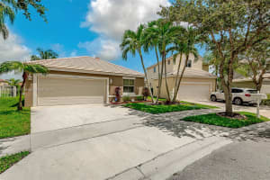 968 Savannah Falls Dr Weston, FL 33327 - MLS#A11899952