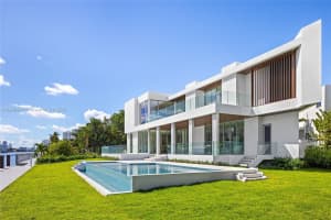 503 Palm Dr Hallandale Beach, FL 33009 - MLS#A11899954