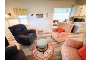 220 Derwent Blvd Fort Myers, FL 33908 - MLS#A11899957