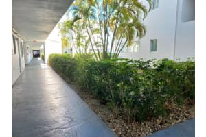 7915 East Dr 2e North Bay Village, FL 33141 - MLS#A11899979