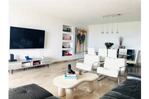 600 Three Islands Boulevard APT 1206, Hallandale Beach, FL 33009, - MLS#A11900007