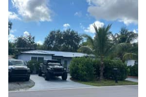 1430 Ne 149th St Miami, FL 33161 - MLS#A11900033