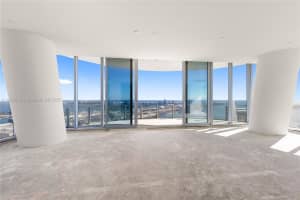 300 Biscayne Boulevard Way 5201e Miami, FL 33131 - MLS#A11900045