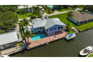 474 Peninsula Dr, Fort Pierce
