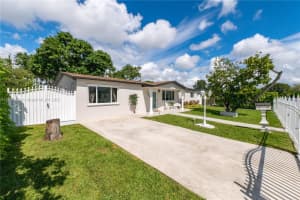 4845 Nw 169th St Miami Gardens, FL 33055 - MLS#A11900083