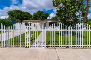 4845 Nw 169th St Miami Gardens, FL 33055 - MLS#A11900083